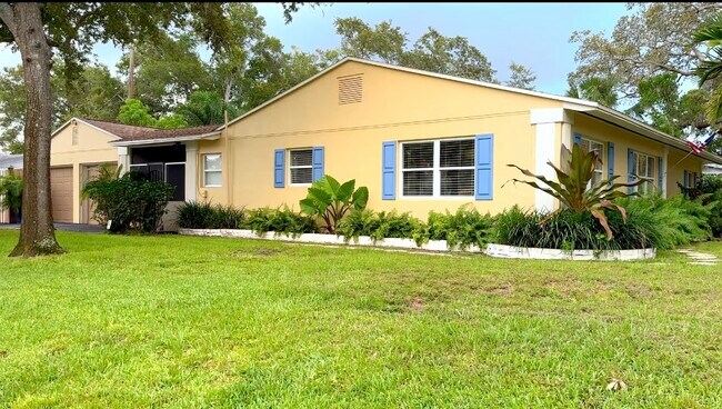 Foto del edificio - 441 47th St N