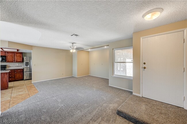 Foto del edificio - 6813 W Greydawn Dr
