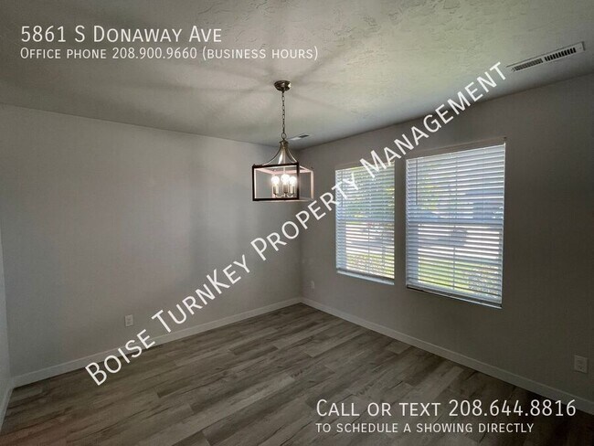 Foto del edificio - 5861 S Donaway Ave