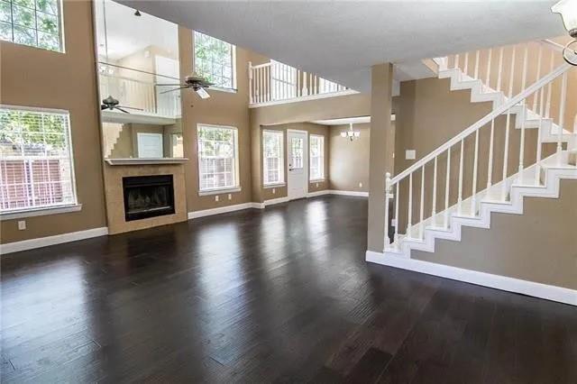 Foto del edificio - 9401 Blue Jay Way
