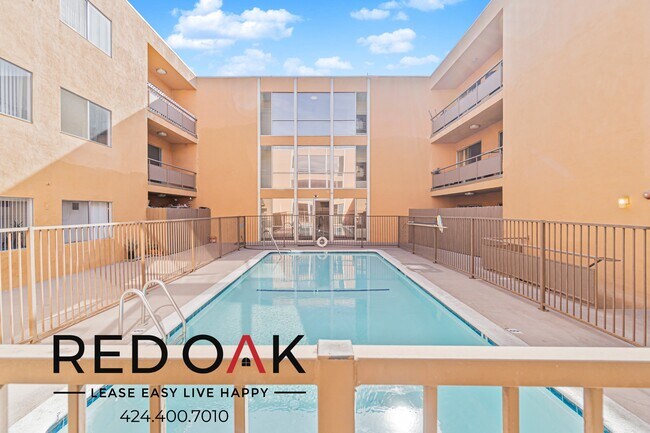 Foto del edificio - Gorgeous One Bedroom with Large Windows, A...