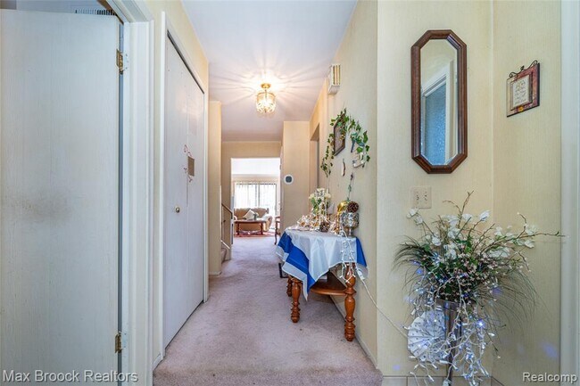 Foto del edificio - 862 Yorktown Ct