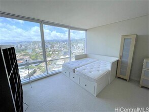 Building Photo - 1288 Kapiolani Blvd