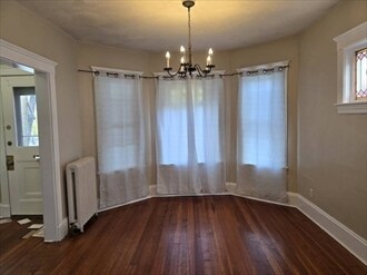 Foto del edificio - 39 Pearson Rd