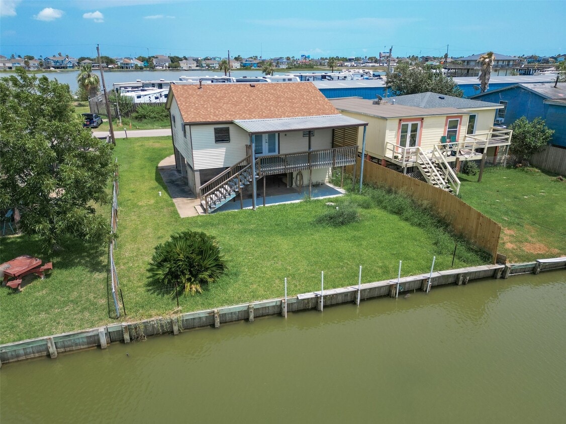 Foto principal - 7102 Terrasso Dr