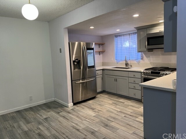 Foto del edificio - 13502 Tracy St