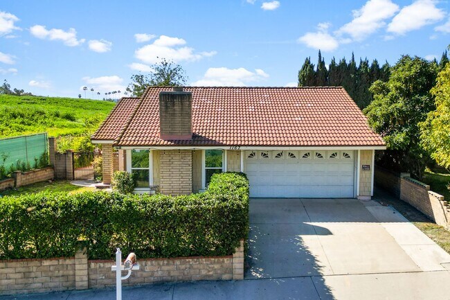 Foto del edificio - 1167 Tierra Luna