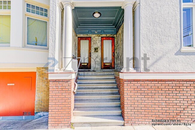 Foto del edificio - 698 5th Ave