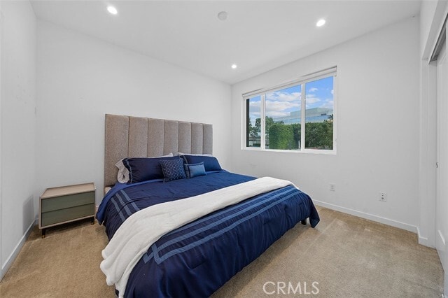 Building Photo - 135 Schick