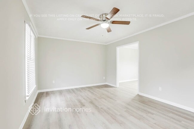 Building Photo - 3370 Creekway Dr