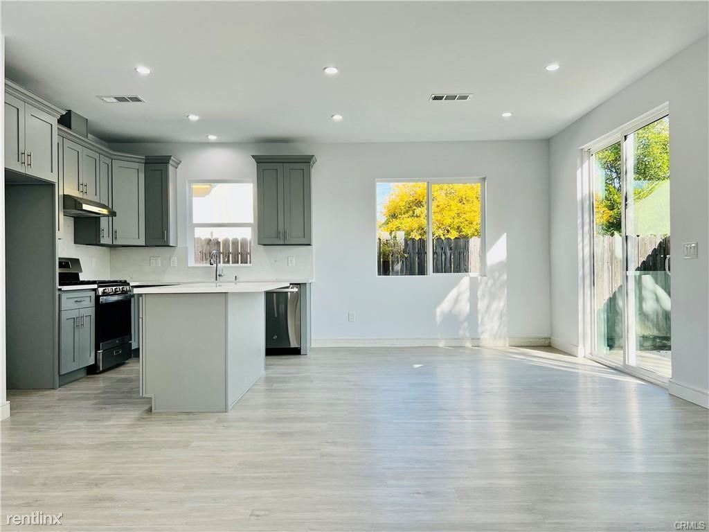 226 N Broadmoor Ave, West Covina, CA 91790 Townhome Rentals in West