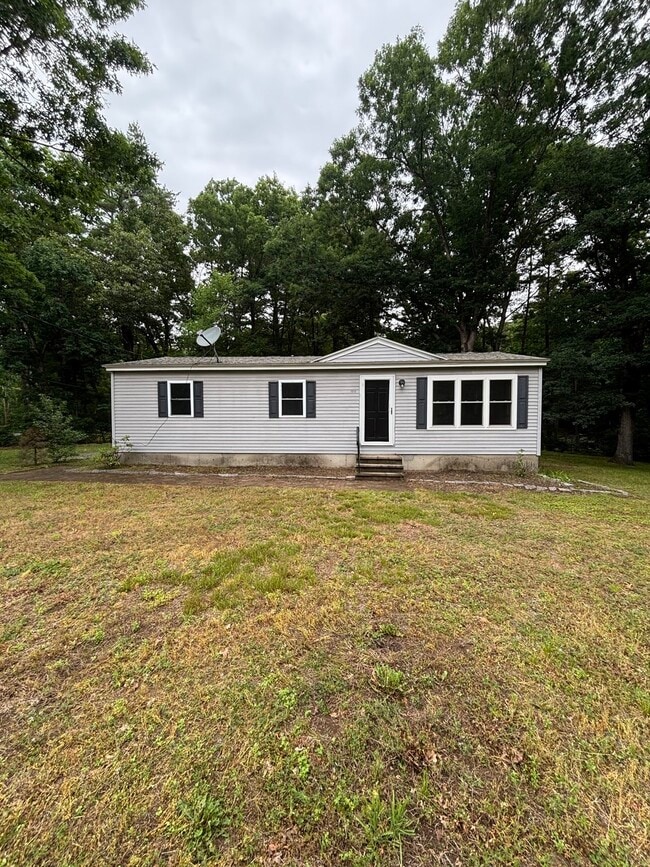 Building Photo - 1050 Flat Hill Rd