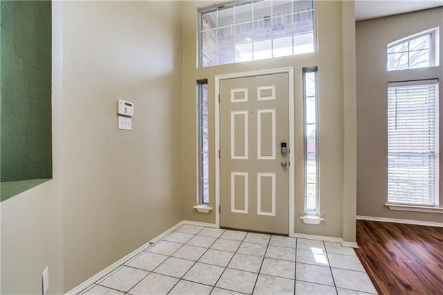 Building Photo - 5009 Orchid Dr