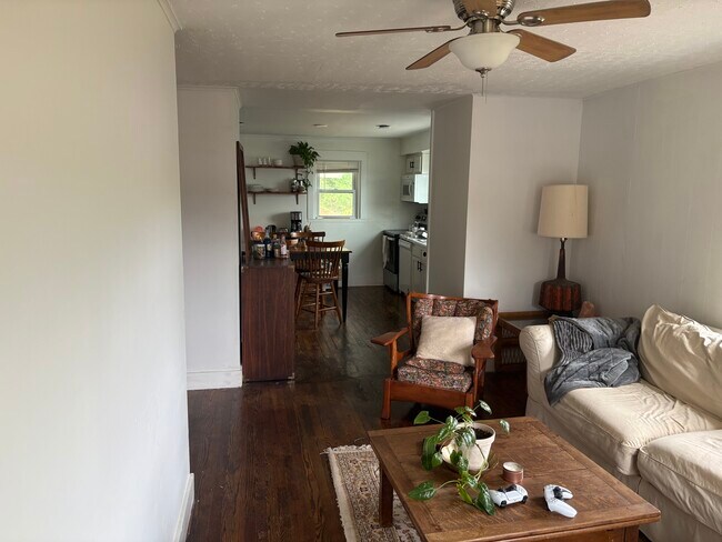 Foto del edificio - 2219 Atchley St