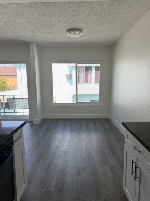 Foto del edificio - 5322 Virginia Ave