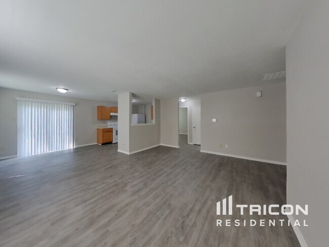 Foto del edificio - 1910 Southernwood Ln