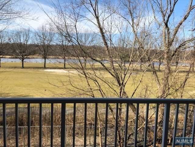 Building Photo - 2107 Windsor Park Ct