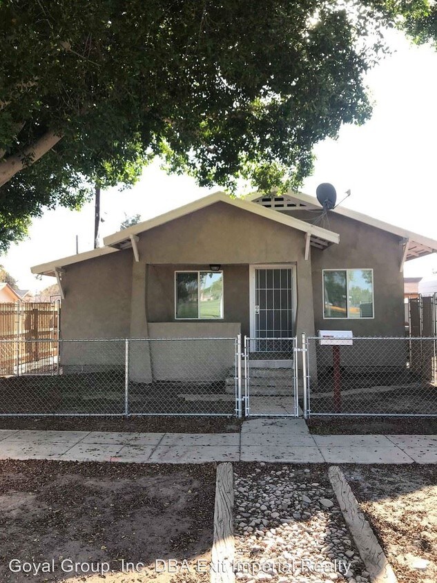 Foto principal - 3 br, 1 bath House - 543 S 3rd St.