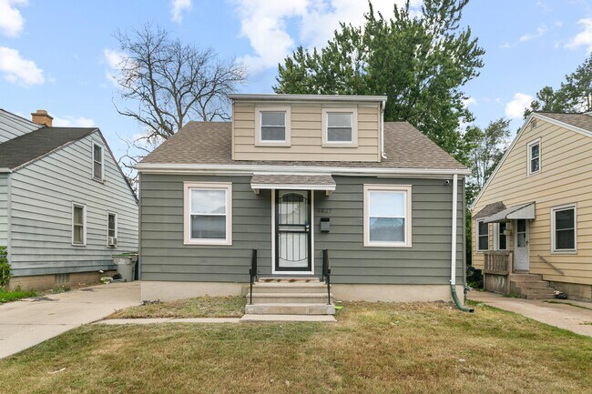 Foto del edificio - 4827 N 47th St