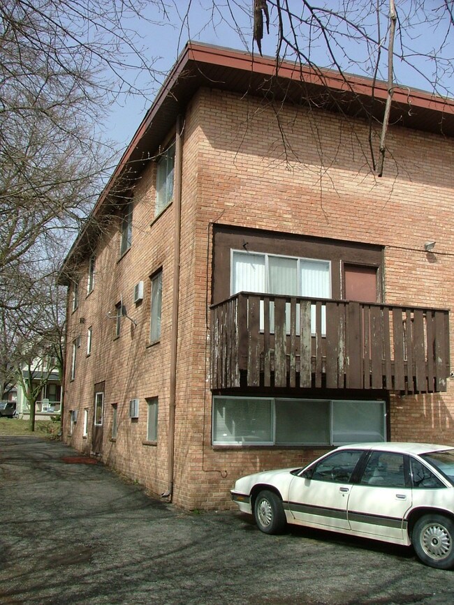 University of Michigan Student Housing - Apartments in Ann Arbor, MI