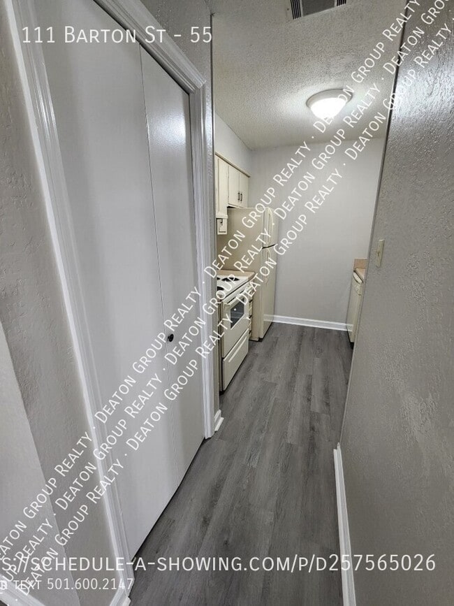 Foto del edificio - 111 Barton St