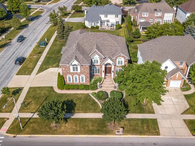 Foto del edificio - 2504 Skylane Dr