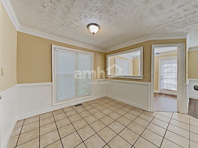 Foto del edificio - 1222 Joe Brogdon Ln