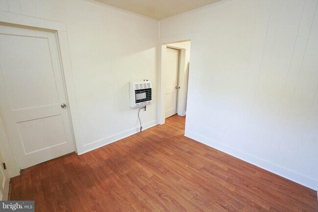 Foto del edificio - 10109 Germantown Rd