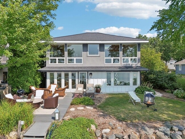 Building Photo - 2800 Tomahawk Ct