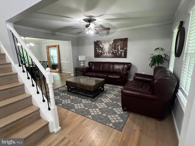 Foto del edificio - 228 Newhall Pl SW