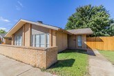 Foto principal - 3108 Paramount Blvd