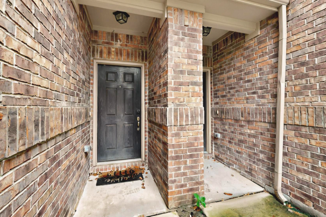 Foto del edificio - 246 Barrington Ln