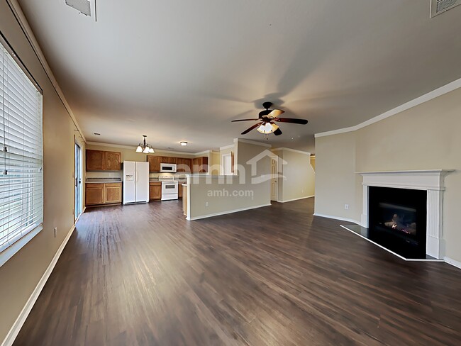 Building Photo - 11021 Dry Stone Dr