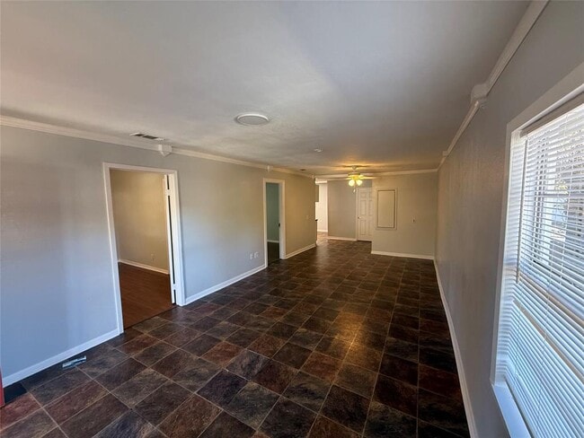 Foto del edificio - 1304 Cometa St