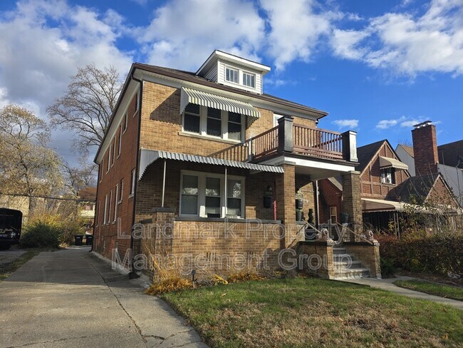 Foto del edificio - 14400 Rutherford St