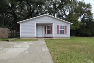 Building Photo - 3740 Frontera Cir