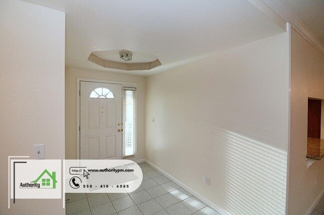 Building Photo - 4407 Oak Glen Dr: Serene Cul-de-sac Home w...