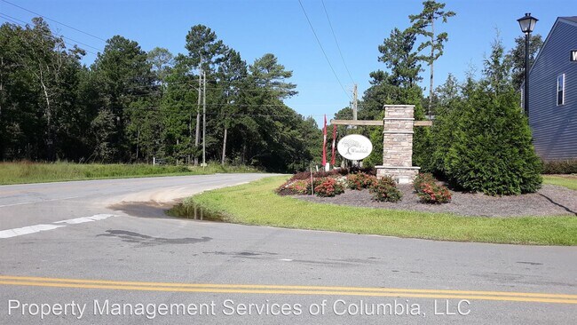 Foto del edificio - 4 br, 2.5 bath House - 165 Windfall Rd