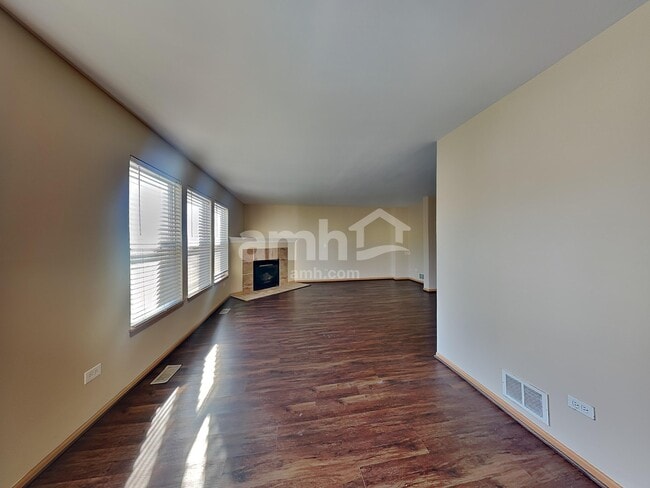 Foto del edificio - 3217 Kenilworth Ln