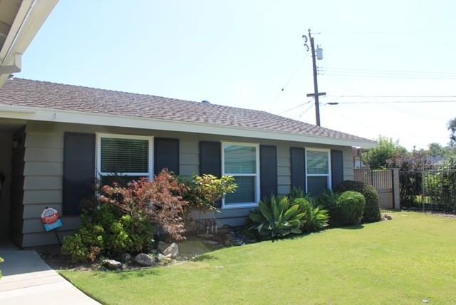 Building Photo - 548 Stanford Ave