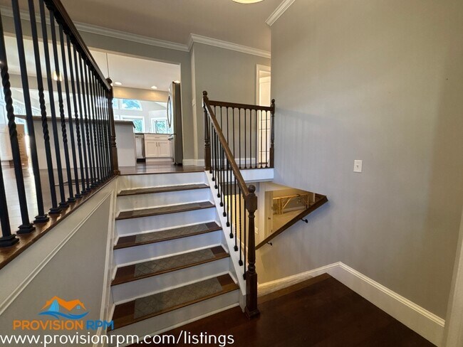 Foto del edificio - 625 Edwards Rd