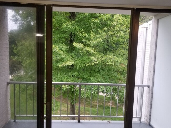 Building Photo - 56 Welsh Tract Rd