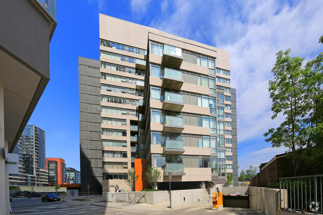 Building Photo - Fuzion