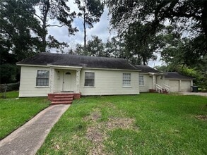 Building Photo - 1220 Trinidad St
