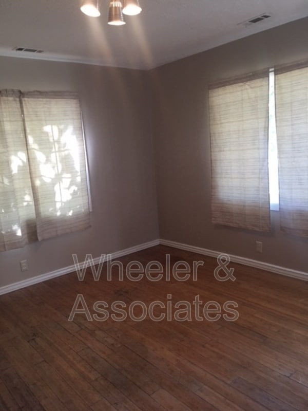 Building Photo - 3018 Adams Ave