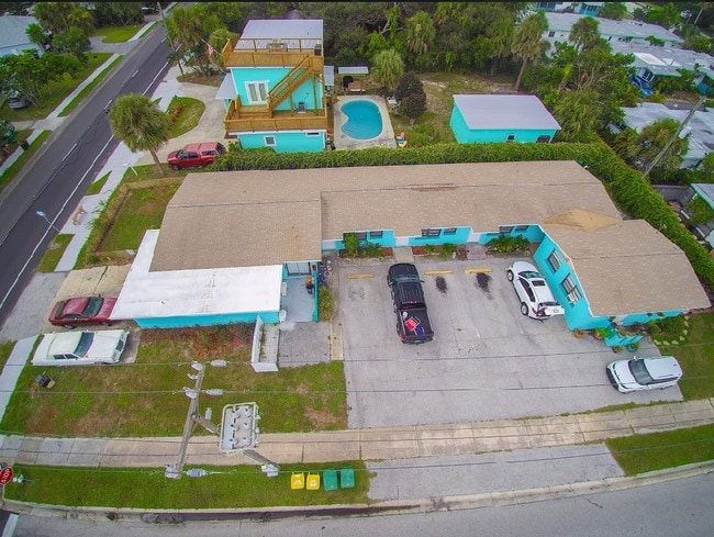 Building Photo - 402 S Orlando Ave
