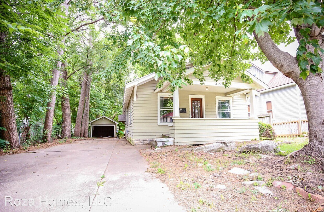 Primary Photo - 3 br, 1.5 bath House - 315 S Florence
