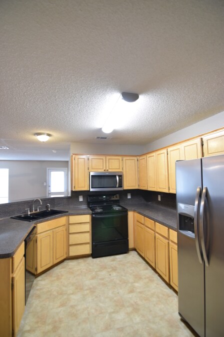 Foto del edificio - 4313 Janelle Dr