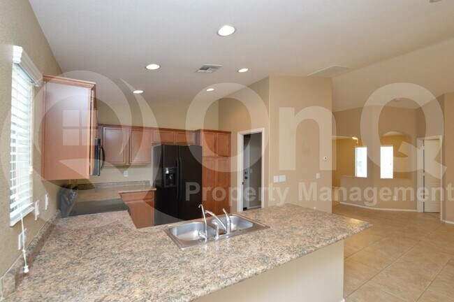 Foto del edificio - 4193 E Sandy Way