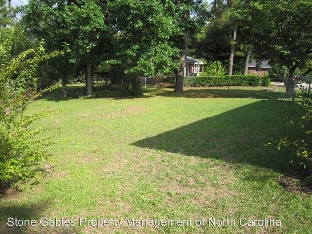 Building Photo - 3 br, 2 bath House - 520 Marion Ct